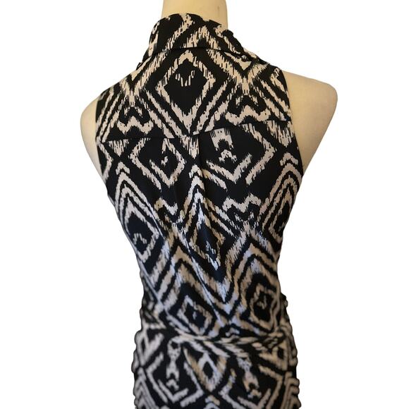 T-Bags Los Angeles Black & White Ikat Print Wrap Maxi Dress, Size Small - Picture 7 of 9